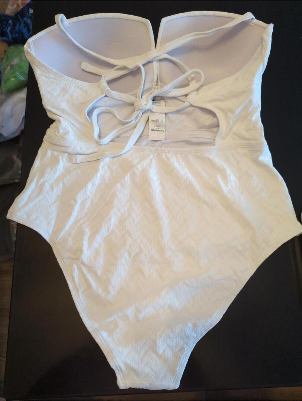 Cupshe White One-Piece Swimsuit Size Large 711 - Picture 2 of 3